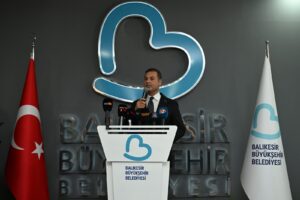 baskan akin depremle mucadele calismalarini gazetecilere aktardi 3